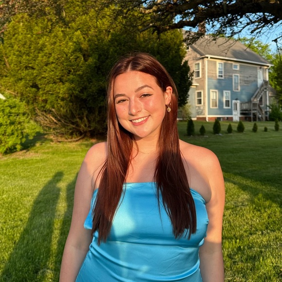 lizzyperella